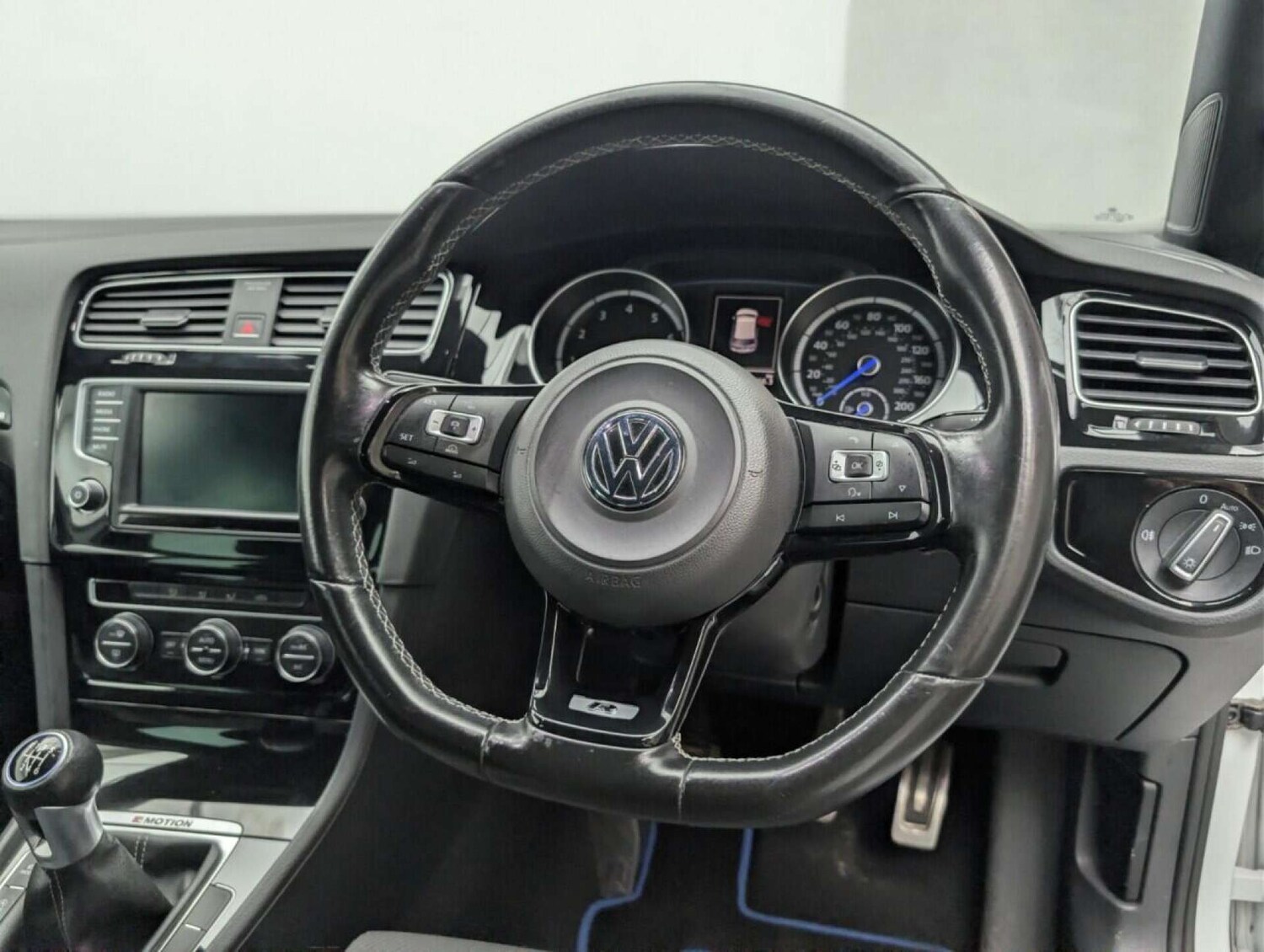 Used Volkswagen Golf 2015 for sale - 77714218: Photo 22