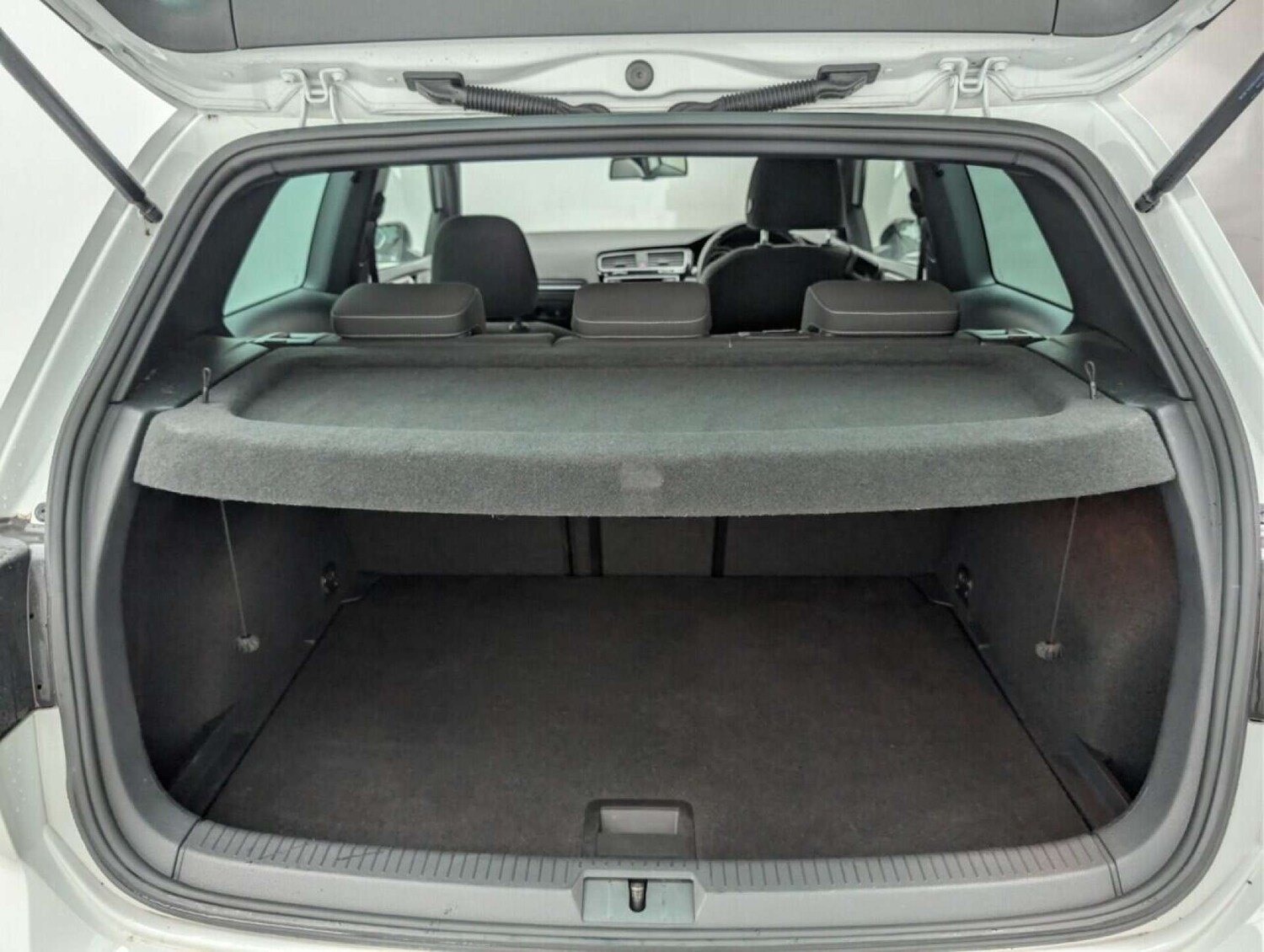 Used Volkswagen Golf 2015 for sale - 77714218: Photo 24