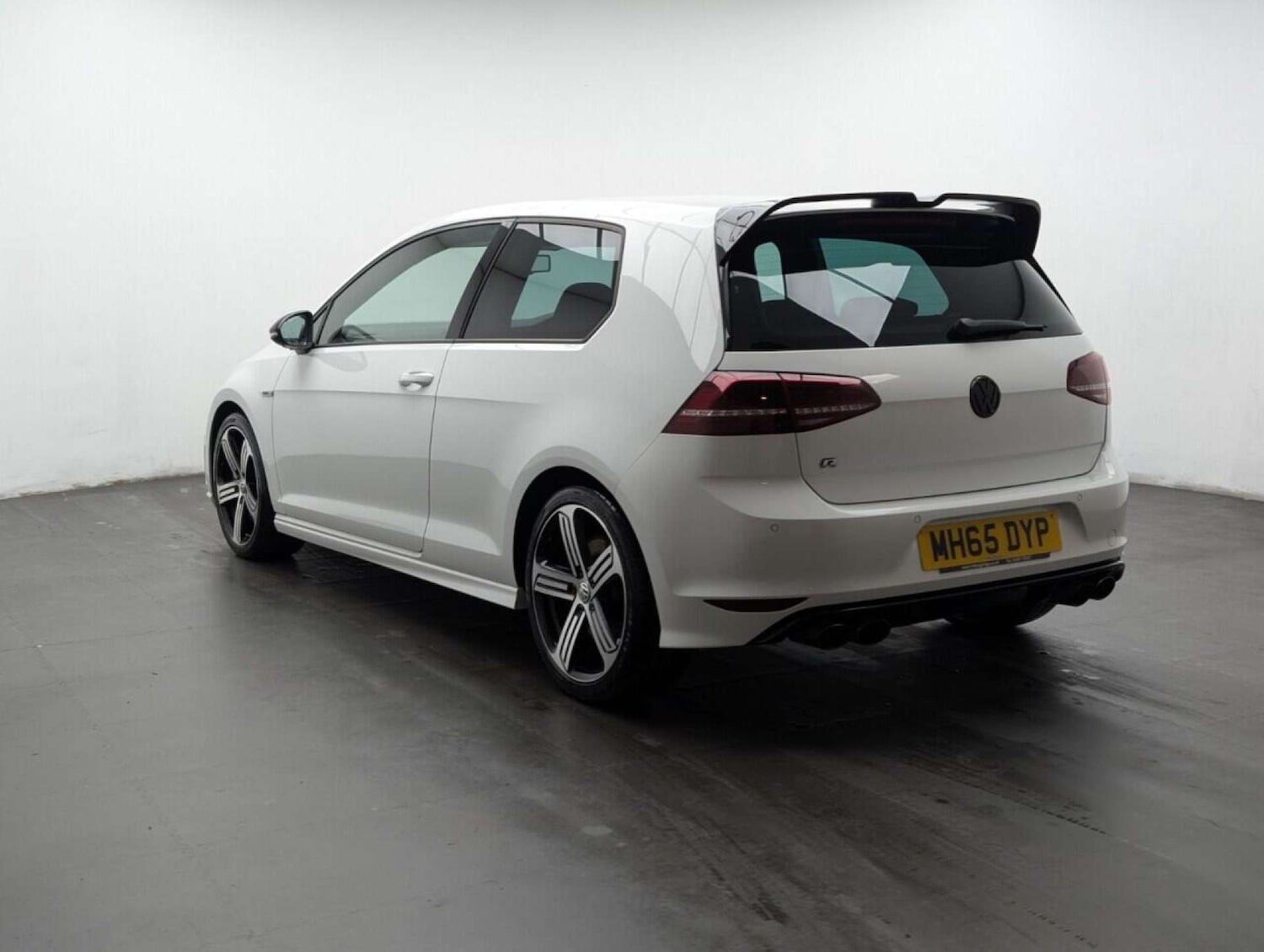 Used Volkswagen Golf 2015 for sale - 77714218: Photo 6