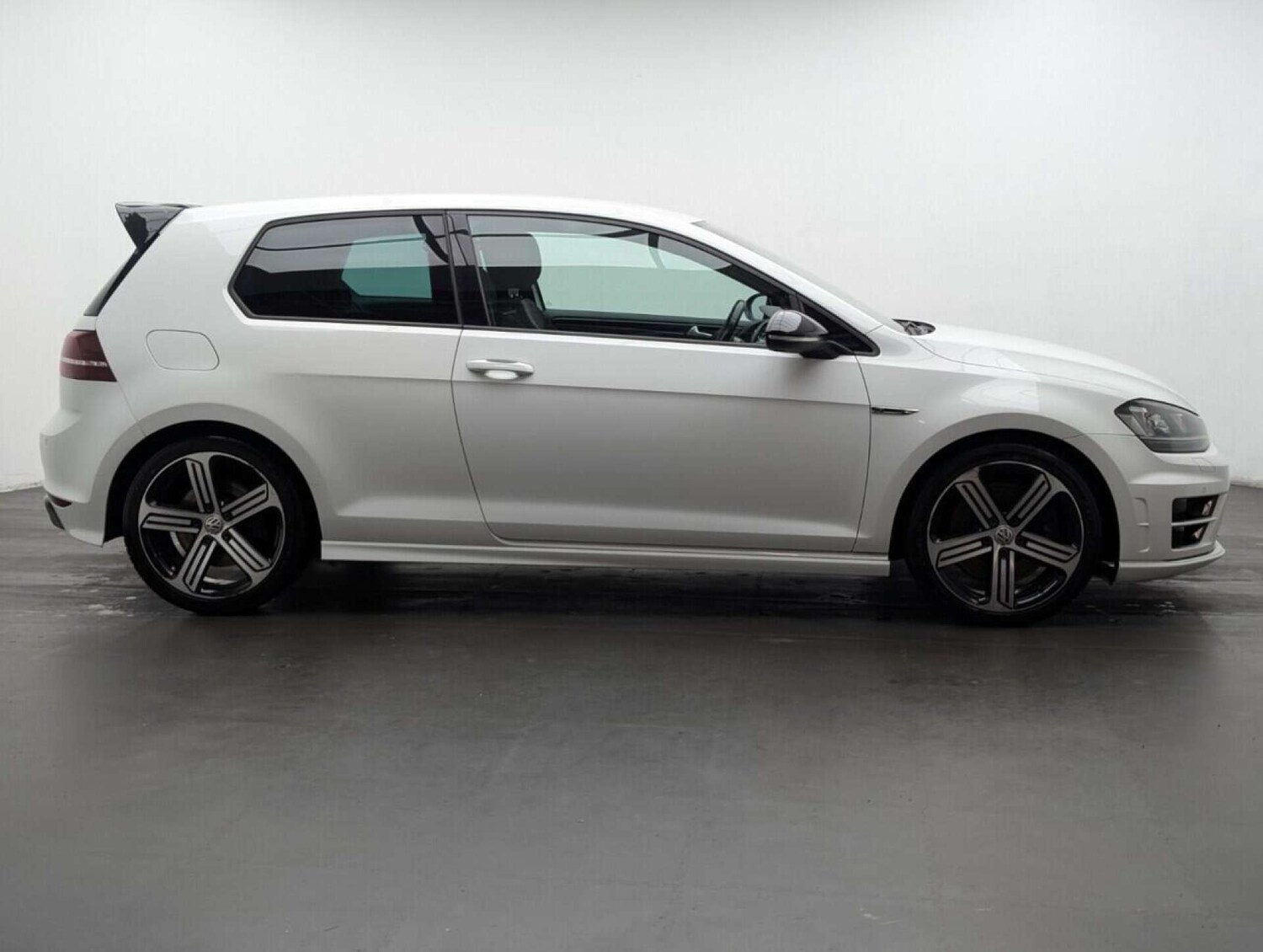 Used Volkswagen Golf 2015 for sale - 77714218: Photo 9