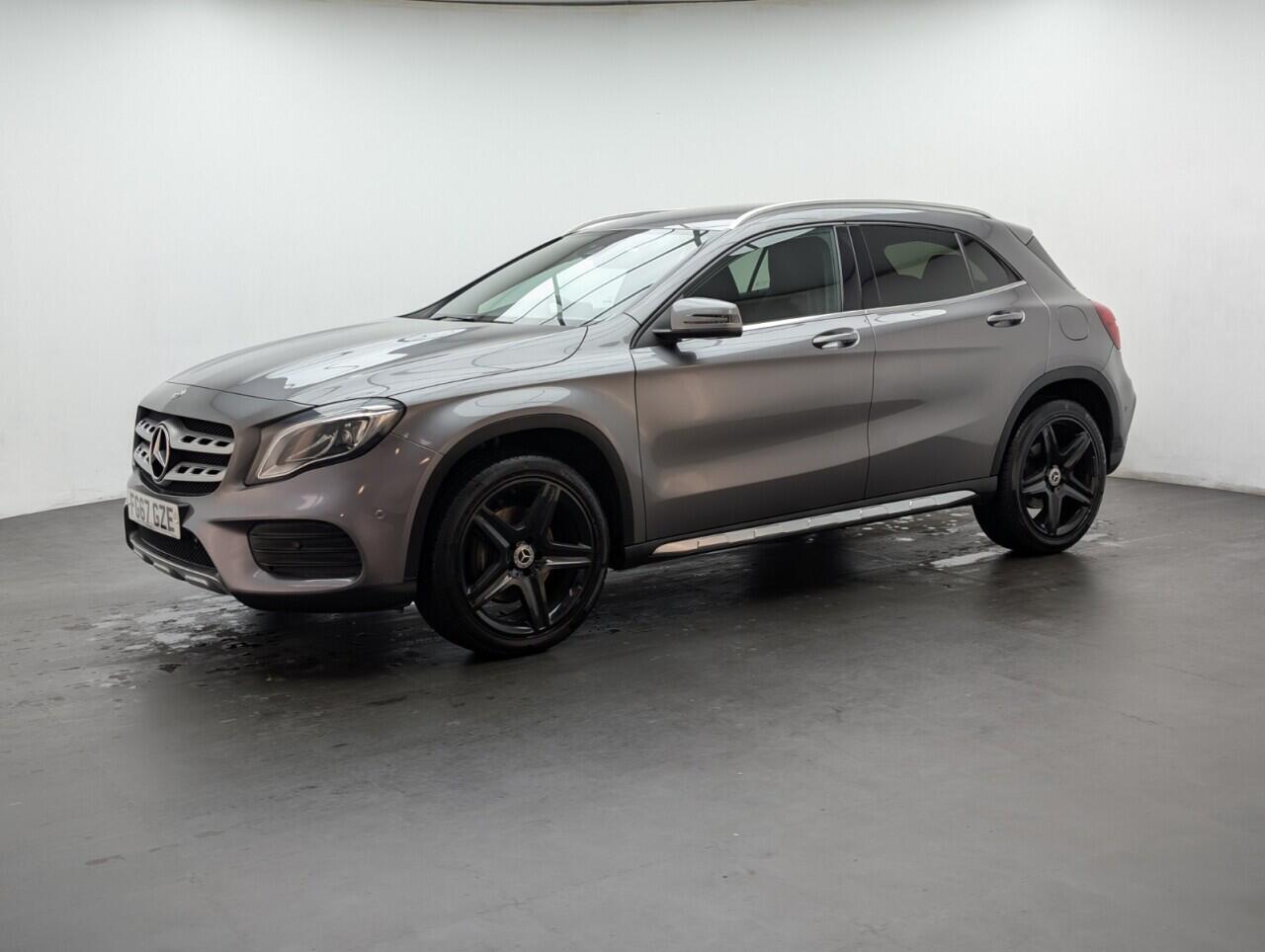 Used Mercedes-Benz GLA 2017 for sale - 76423836: Photo 4