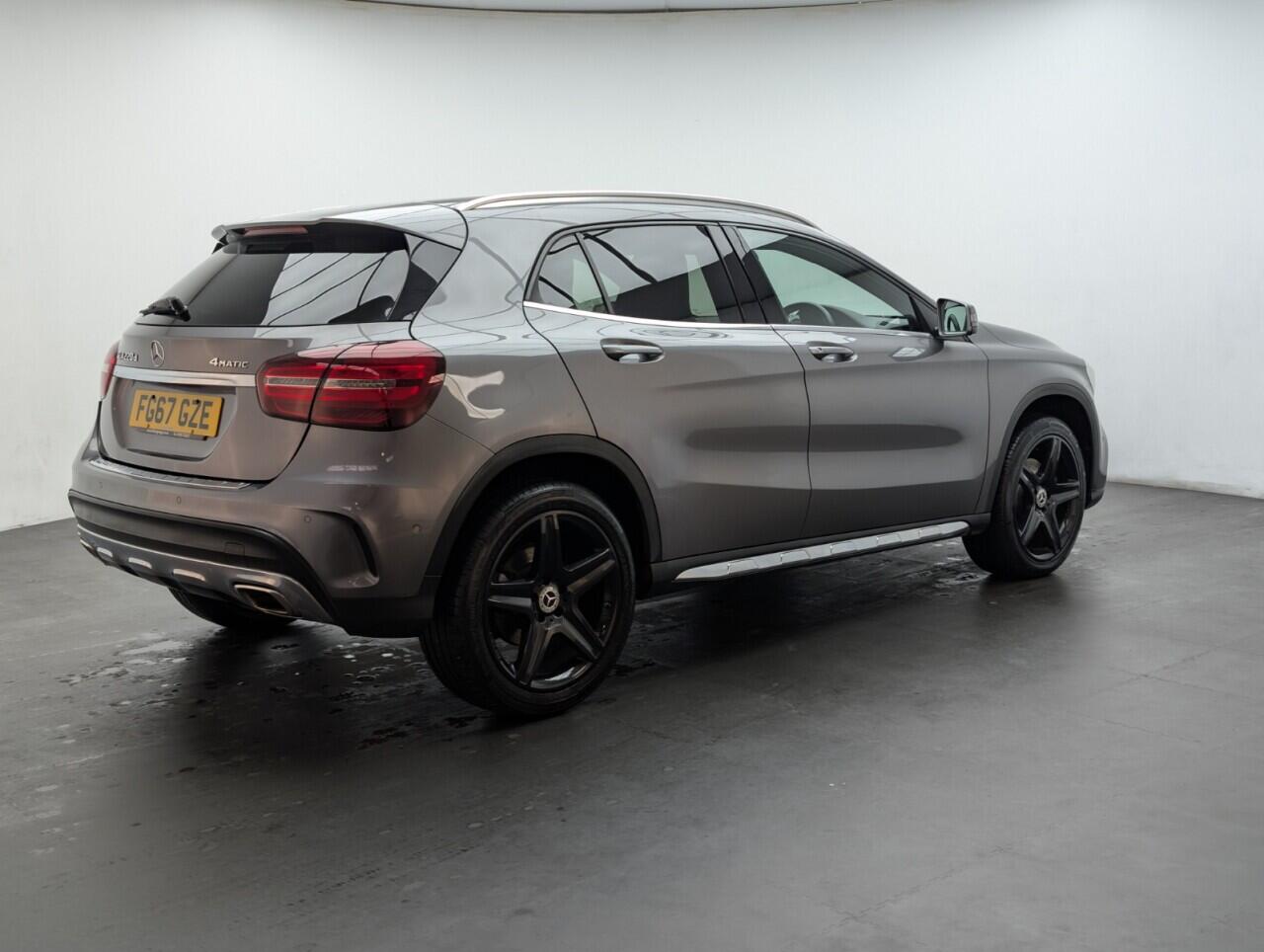 Used Mercedes-Benz GLA 2017 for sale - 76423836: Photo 8