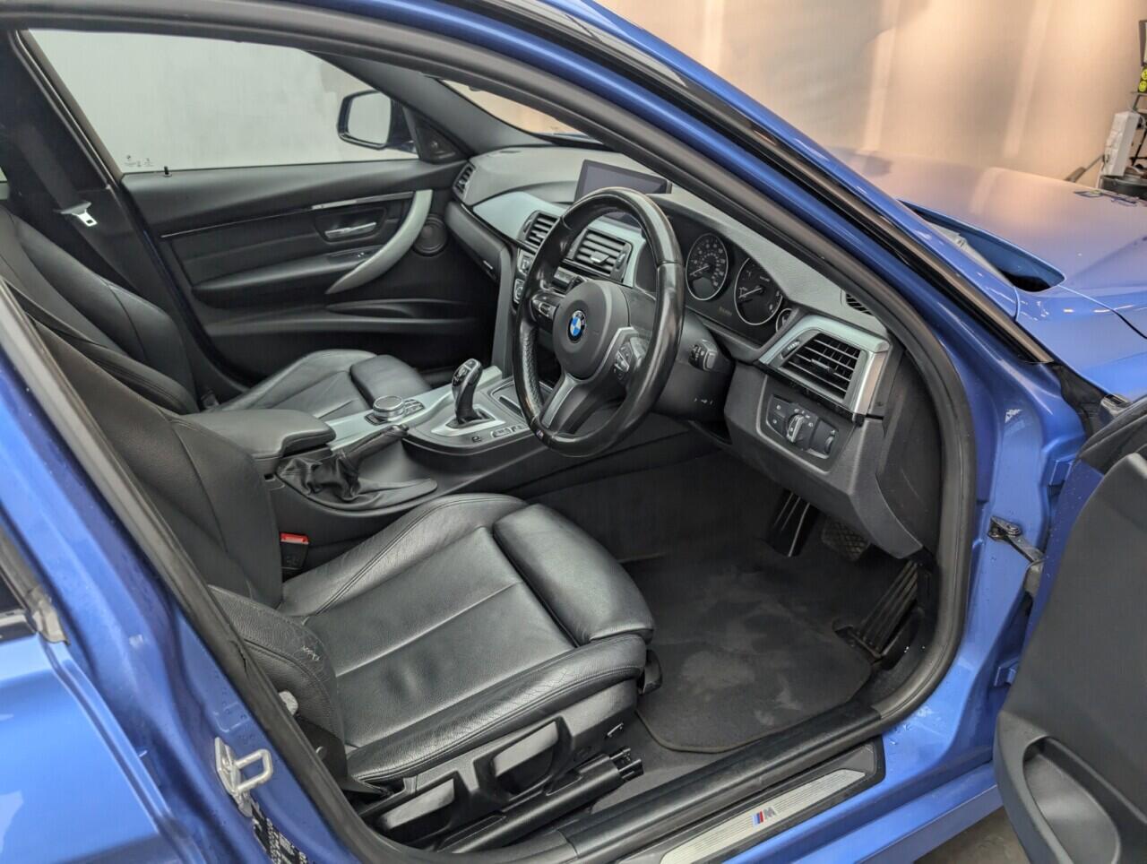 Used BMW 3 Series 2016 for sale - 76424823: Photo 11