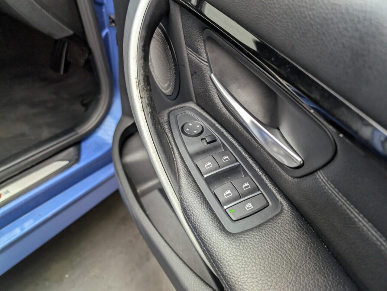 Used BMW 3 Series 2016 for sale - 76424823: Photo 19