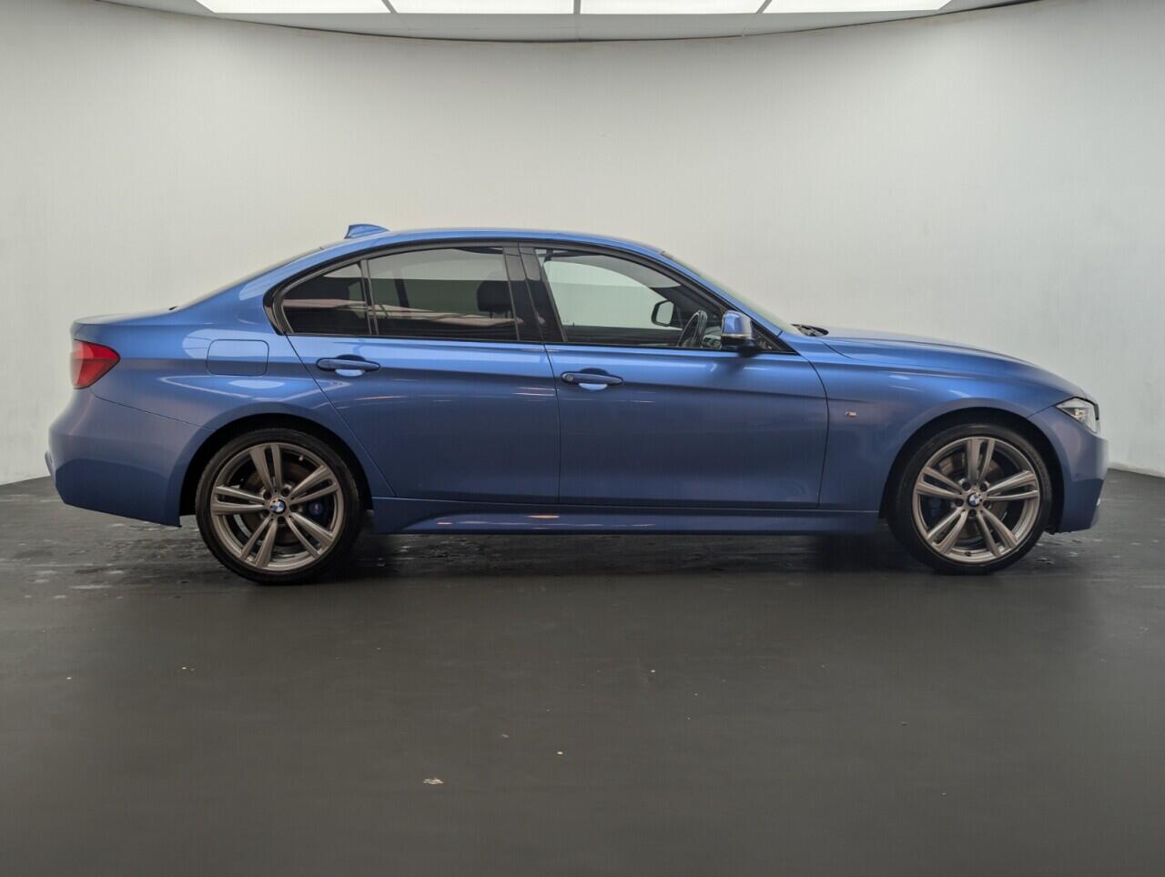Used BMW 3 Series 2016 for sale - 76424823: Photo 9