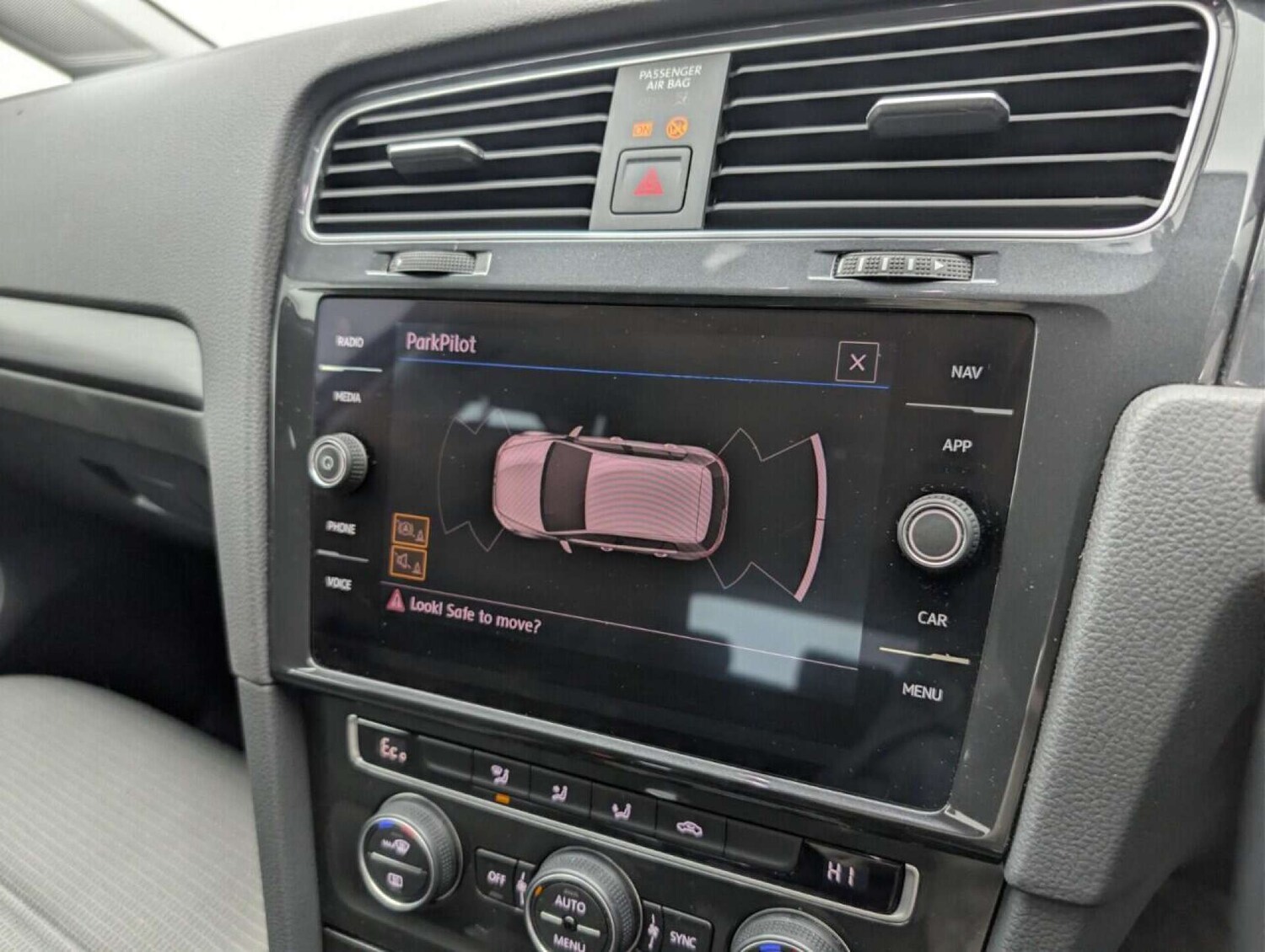 Used Volkswagen Golf 2020 for sale - 77713198: Photo 15