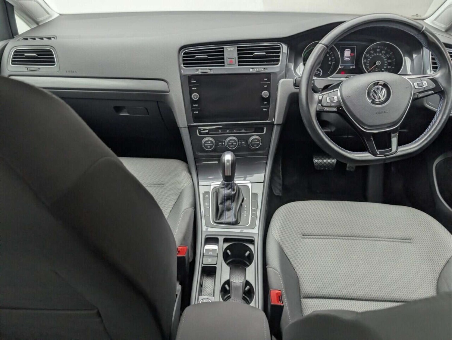 Used Volkswagen Golf 2020 for sale - 77713198: Photo 22