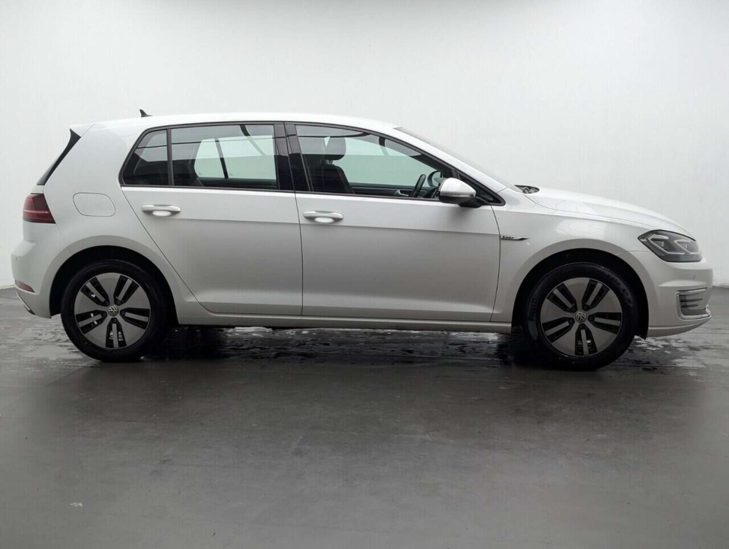 Used Volkswagen Golf 2020 for sale - 77713198: Photo 9