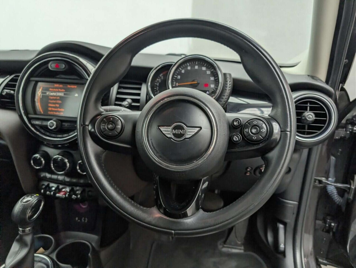 Used MINI Hatch 2016 for sale - 77714339: Photo 17