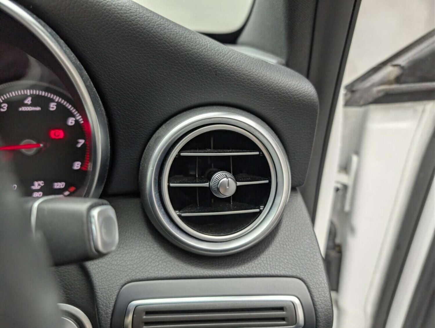 Used Mercedes-Benz C Class 2017 for sale - 77713459: Photo 19