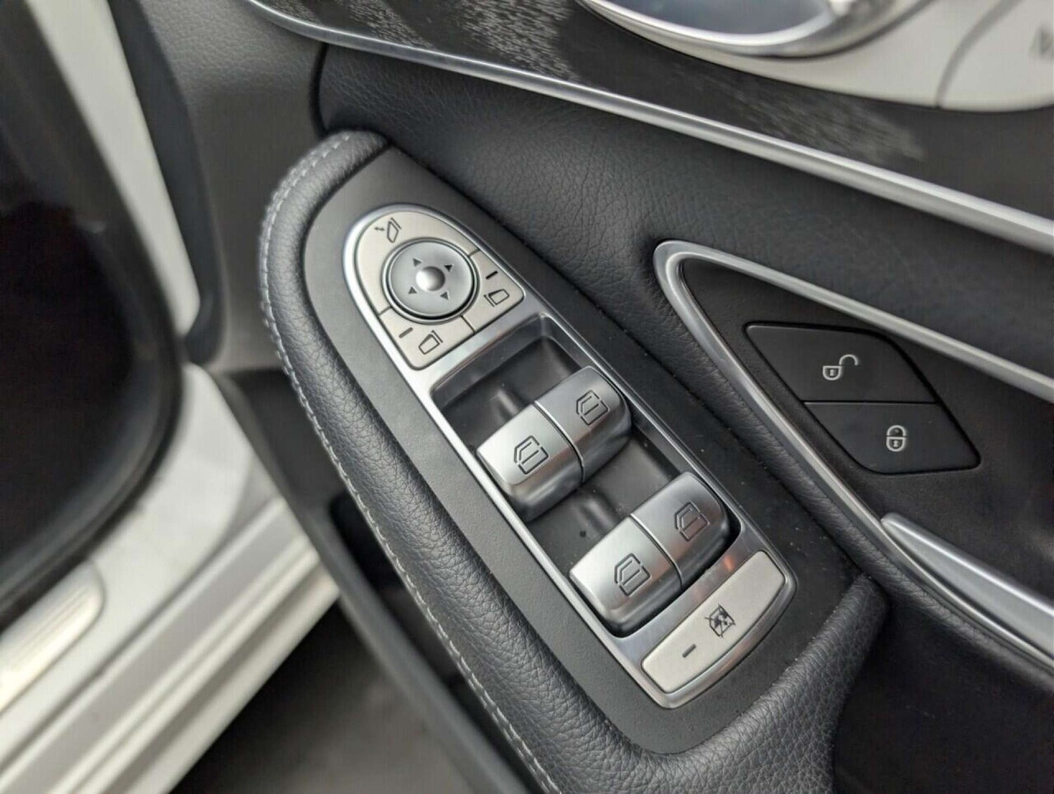 Used Mercedes-Benz C Class 2017 for sale - 77713459: Photo 20