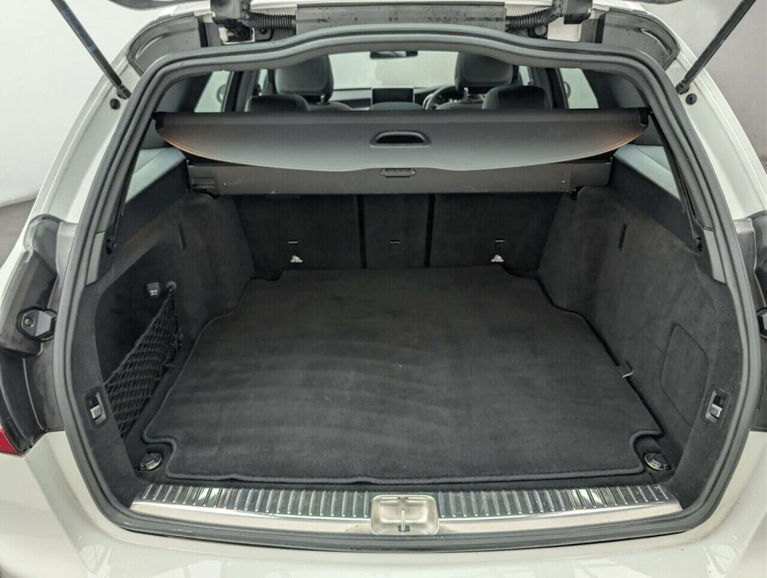 Used Mercedes-Benz C Class 2017 for sale - 77713459: Photo 26