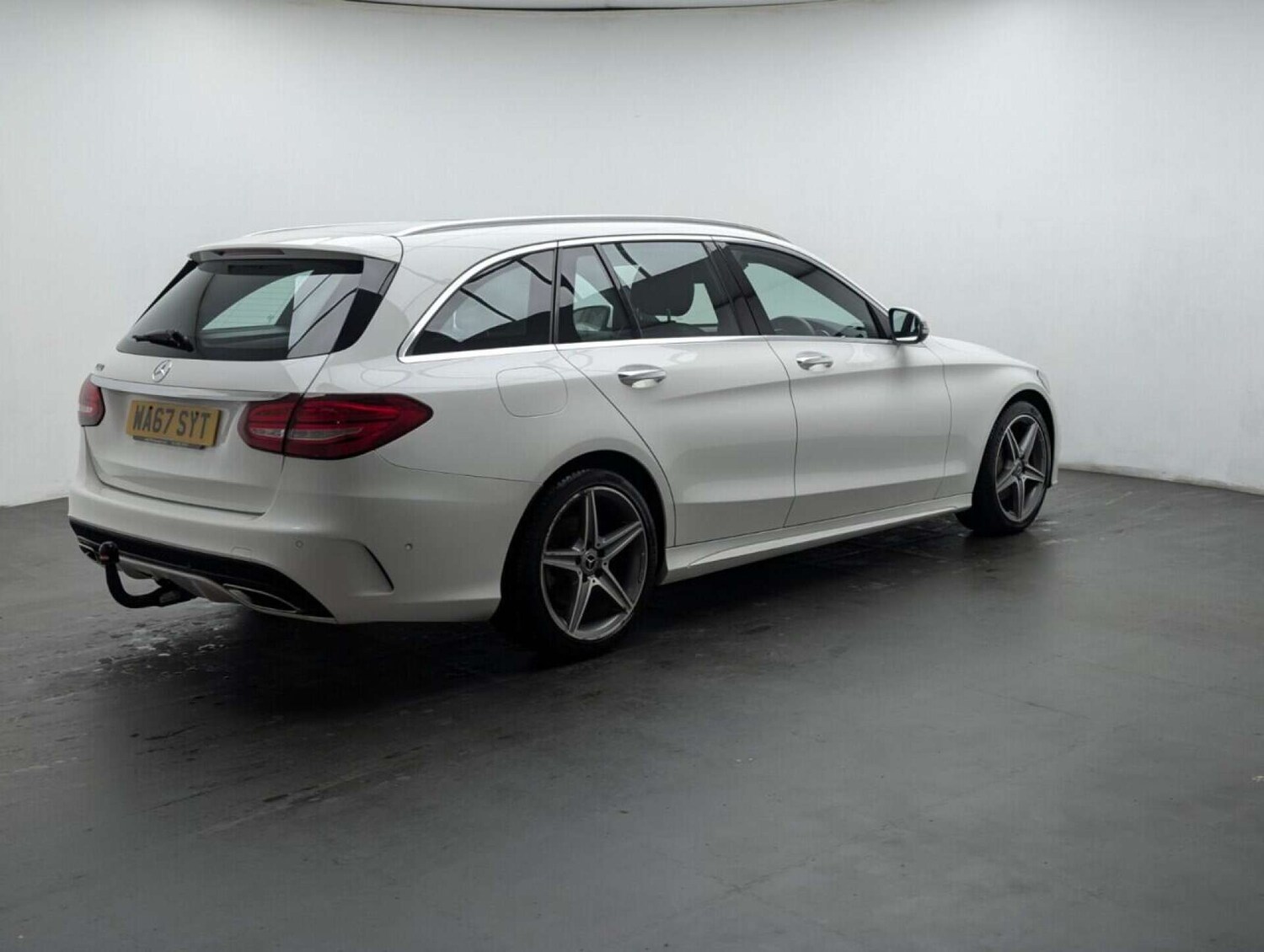 Used Mercedes-Benz C Class 2017 for sale - 77713459: Photo 8