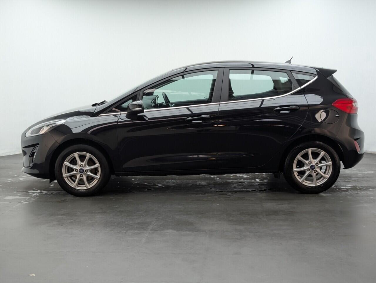 Used Ford Fiesta 2018 for sale - 76512967: Photo 5
