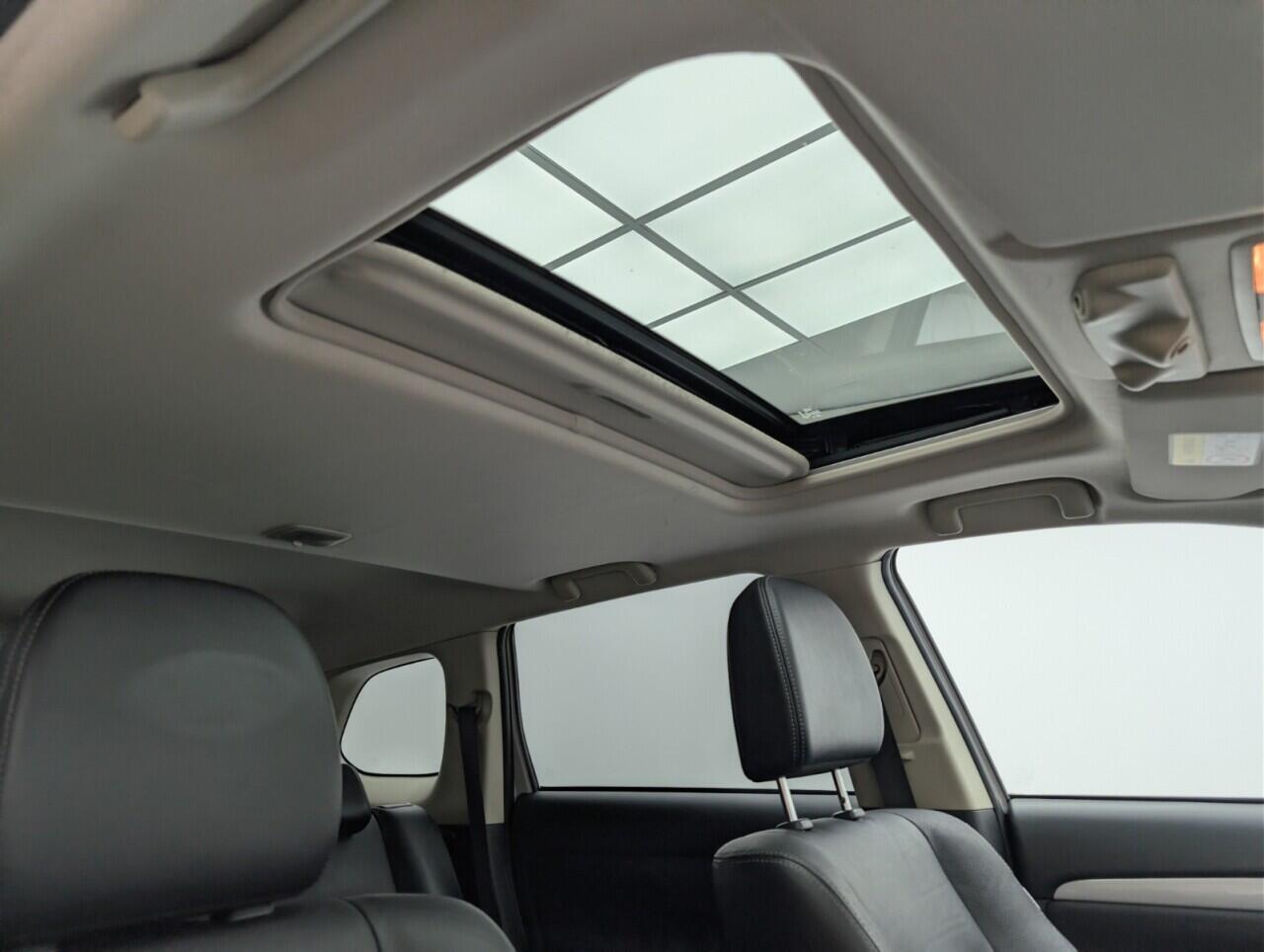 Used Mitsubishi Outlander 2015 for sale - 77203712: Photo 25