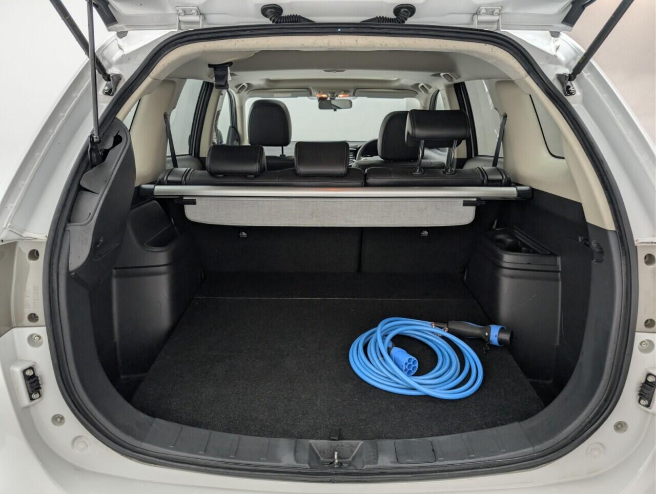 Used Mitsubishi Outlander 2015 for sale - 77203712: Photo 29