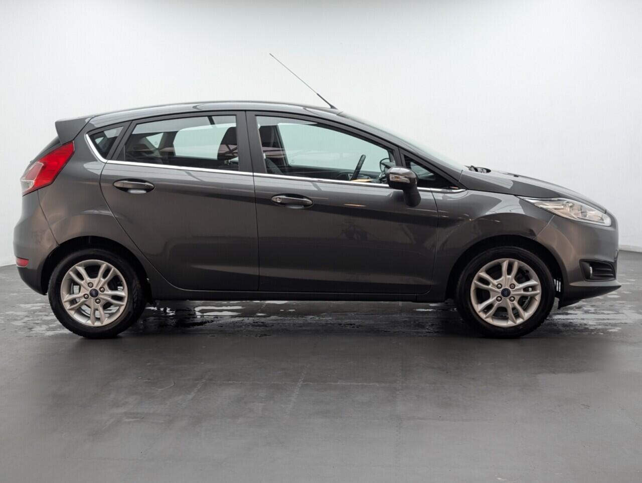 Used Ford Fiesta 2016 for sale - 76422919: Photo 20