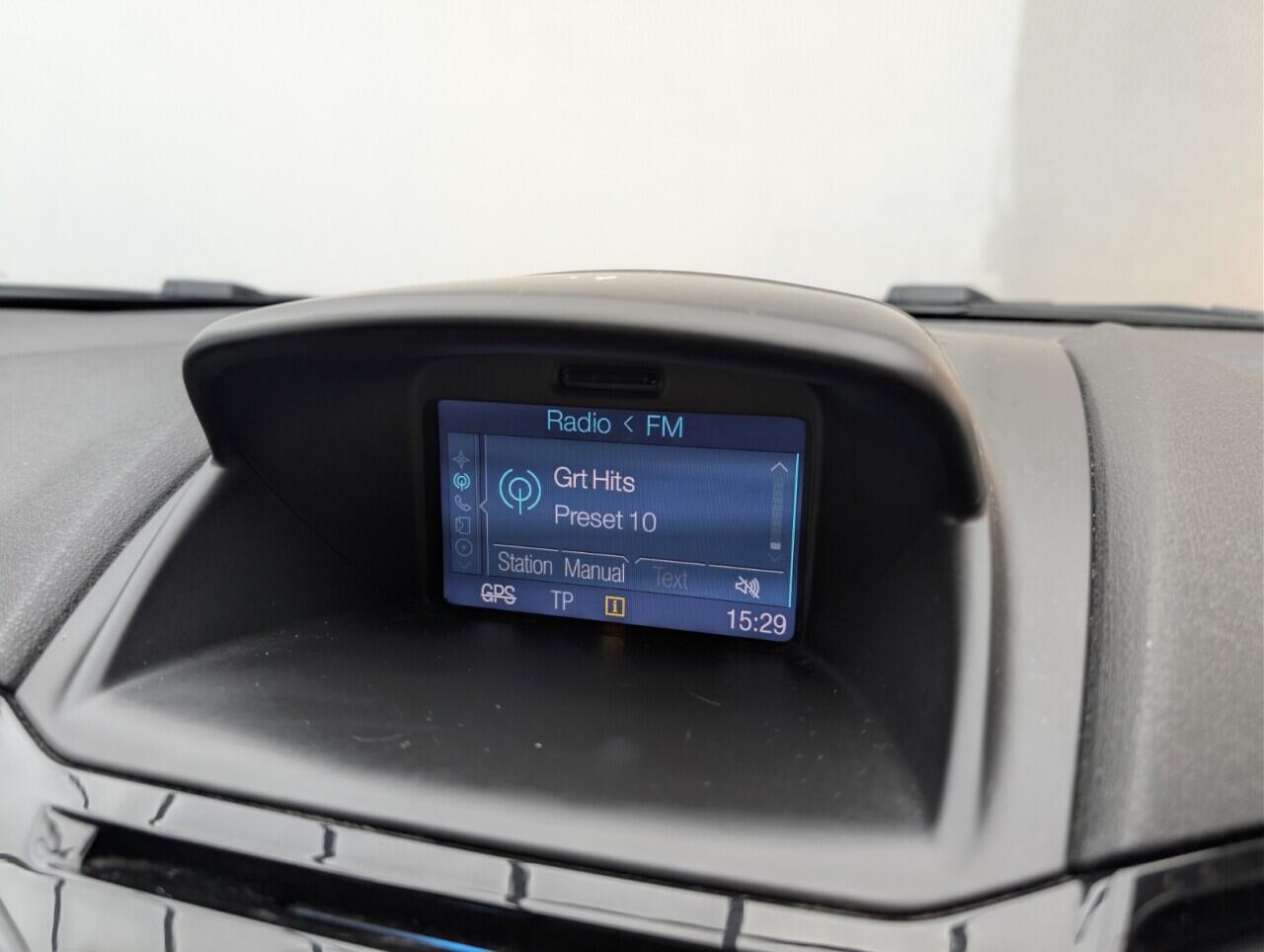 Used Ford Fiesta 2016 for sale - 76422919: Photo 24