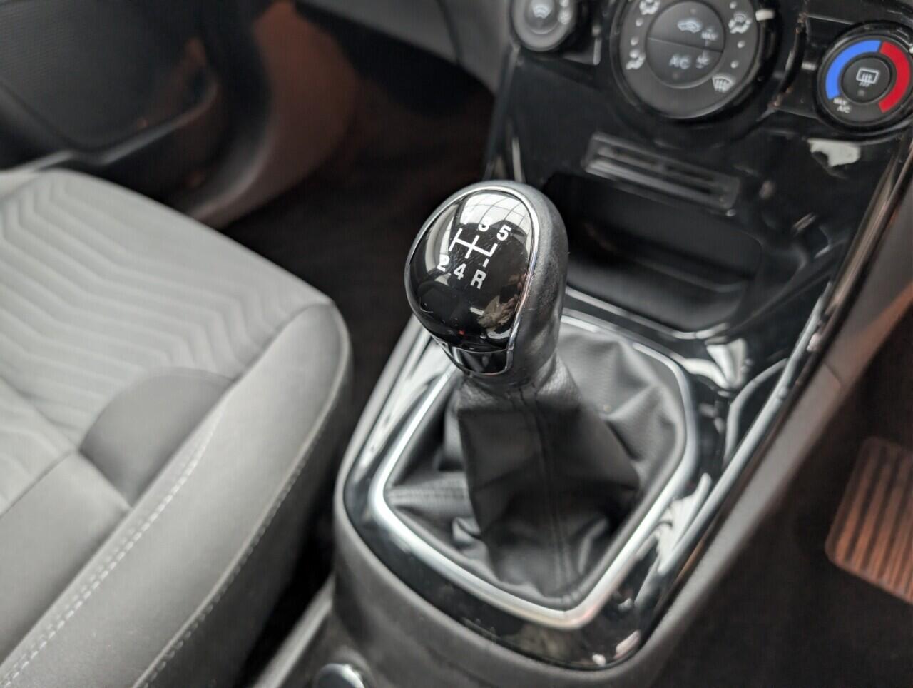 Used Ford Fiesta 2016 for sale - 76422919: Photo 27