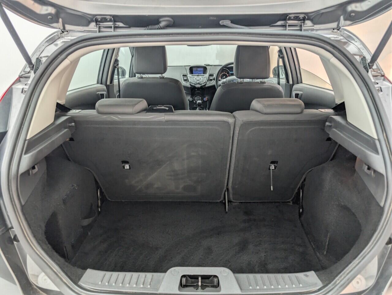 Used Ford Fiesta 2016 for sale - 76422919: Photo 33