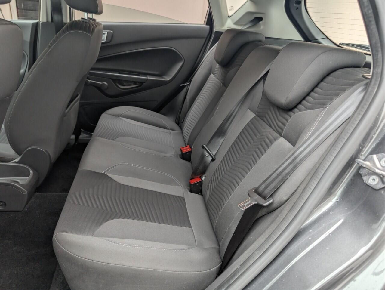 Used Ford Fiesta 2016 for sale - 76422919: Photo 34