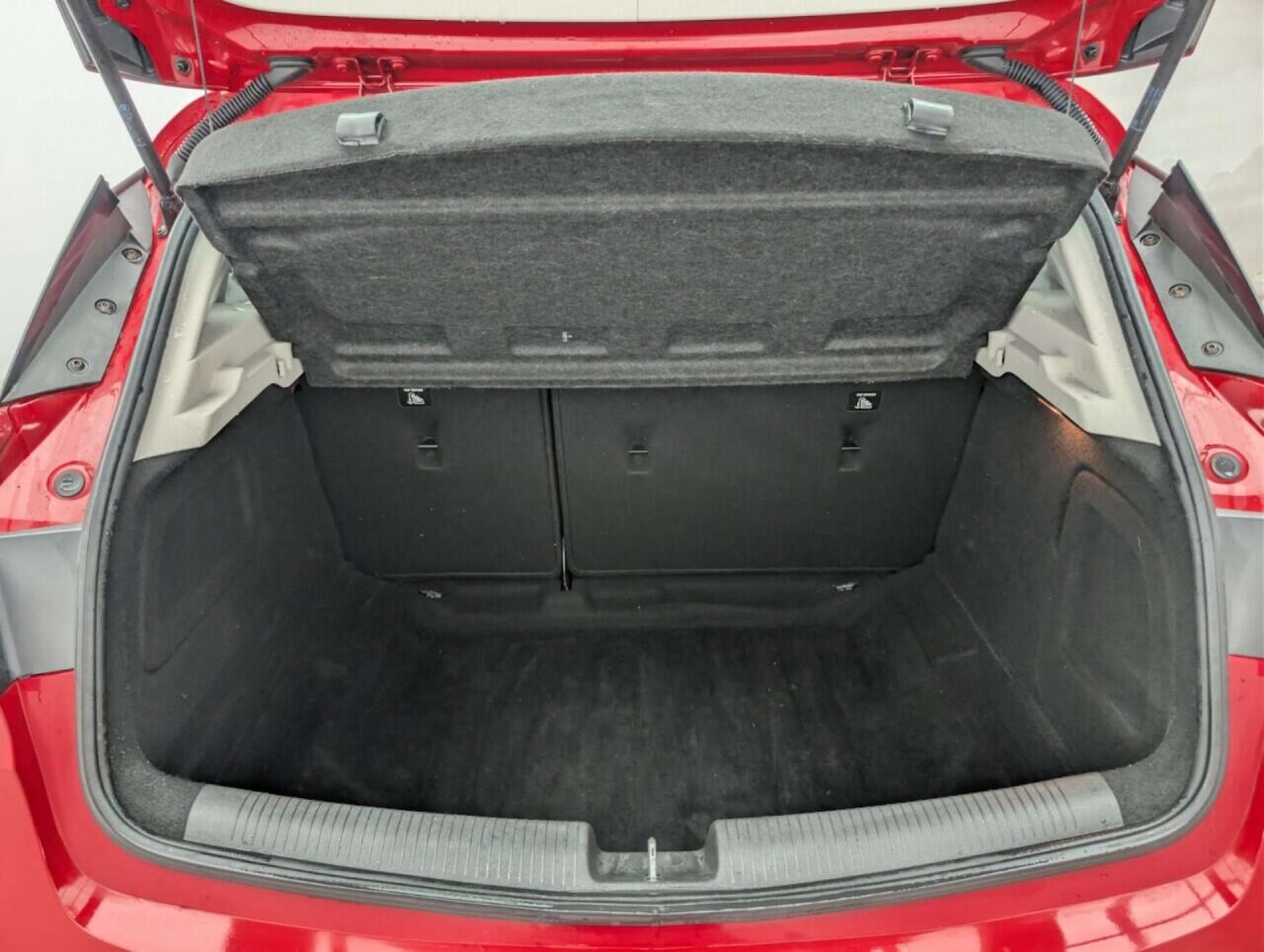 Used Vauxhall Astra 2016 for sale - 77714275: Photo 23