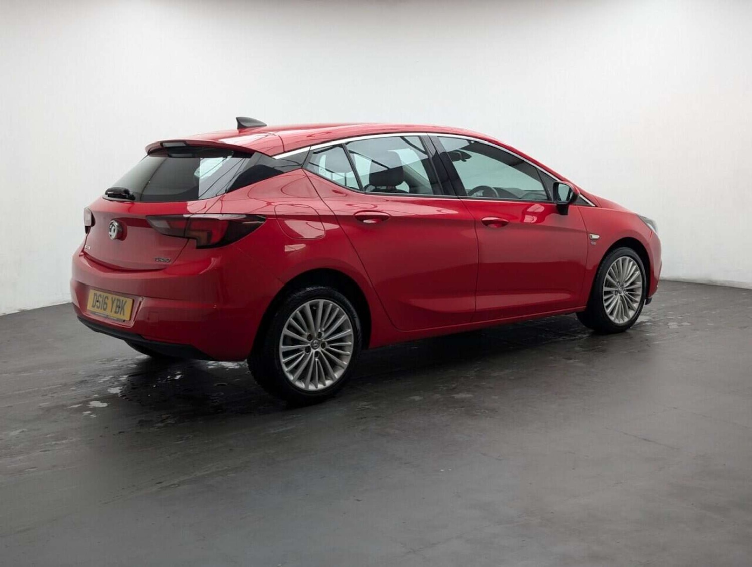 Used Vauxhall Astra 2016 for sale - 77714275: Photo 8