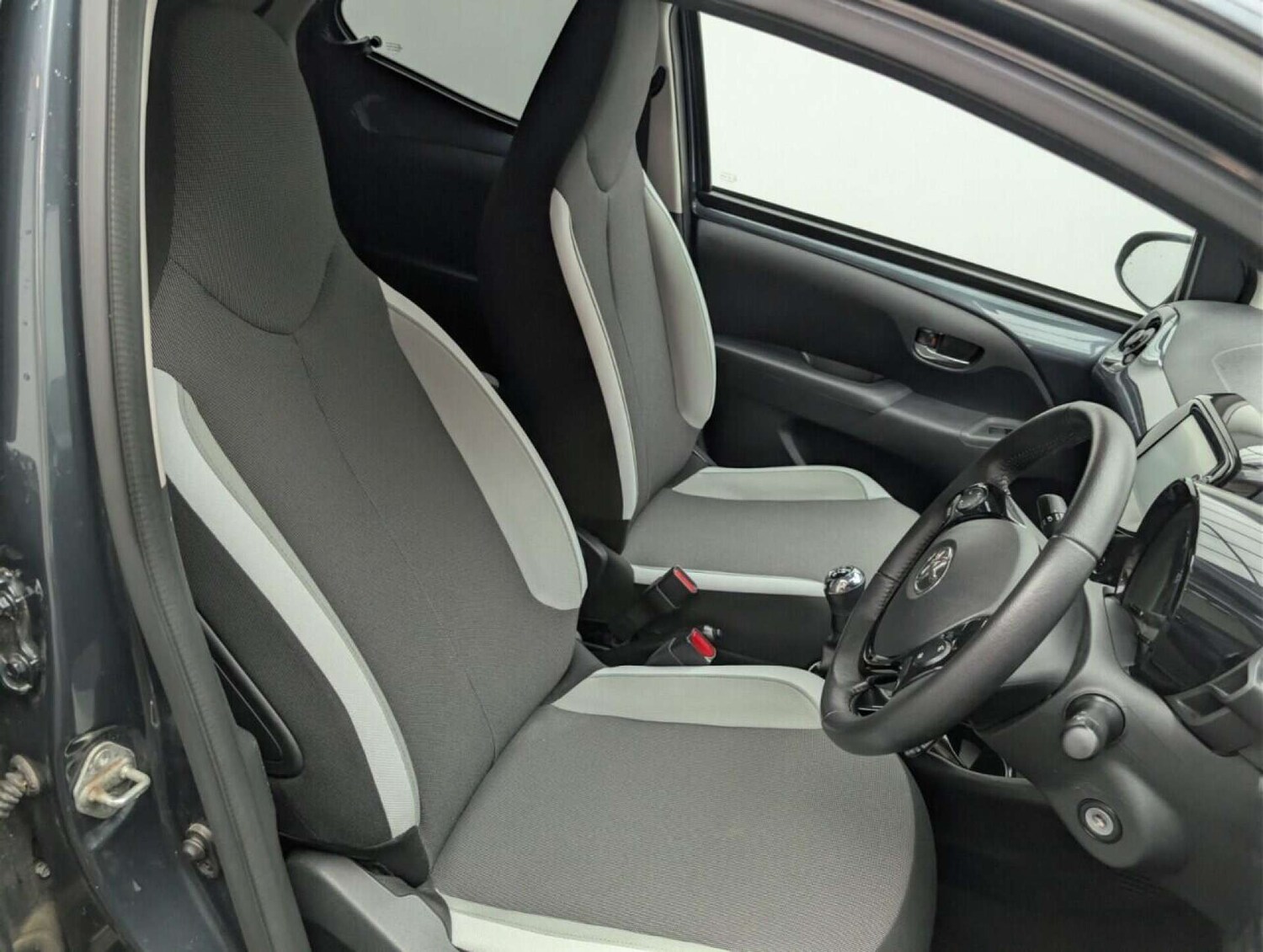 Used Toyota AYGO 2018 for sale - 77714482: Photo 12