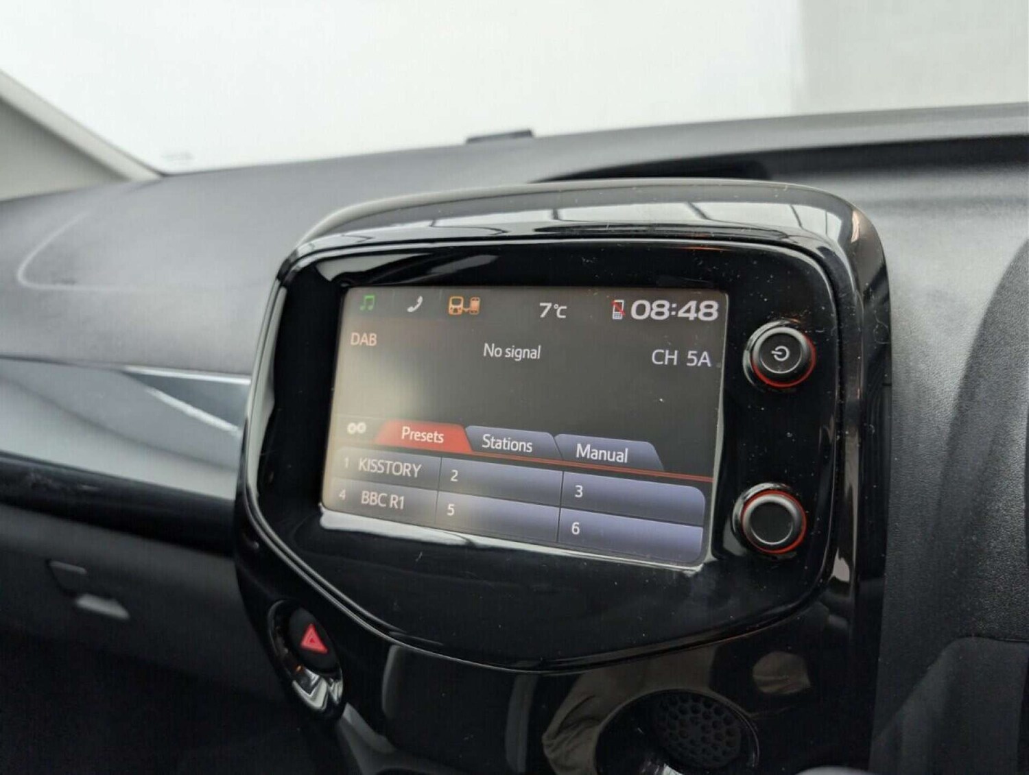 Used Toyota AYGO 2018 for sale - 77714482: Photo 14