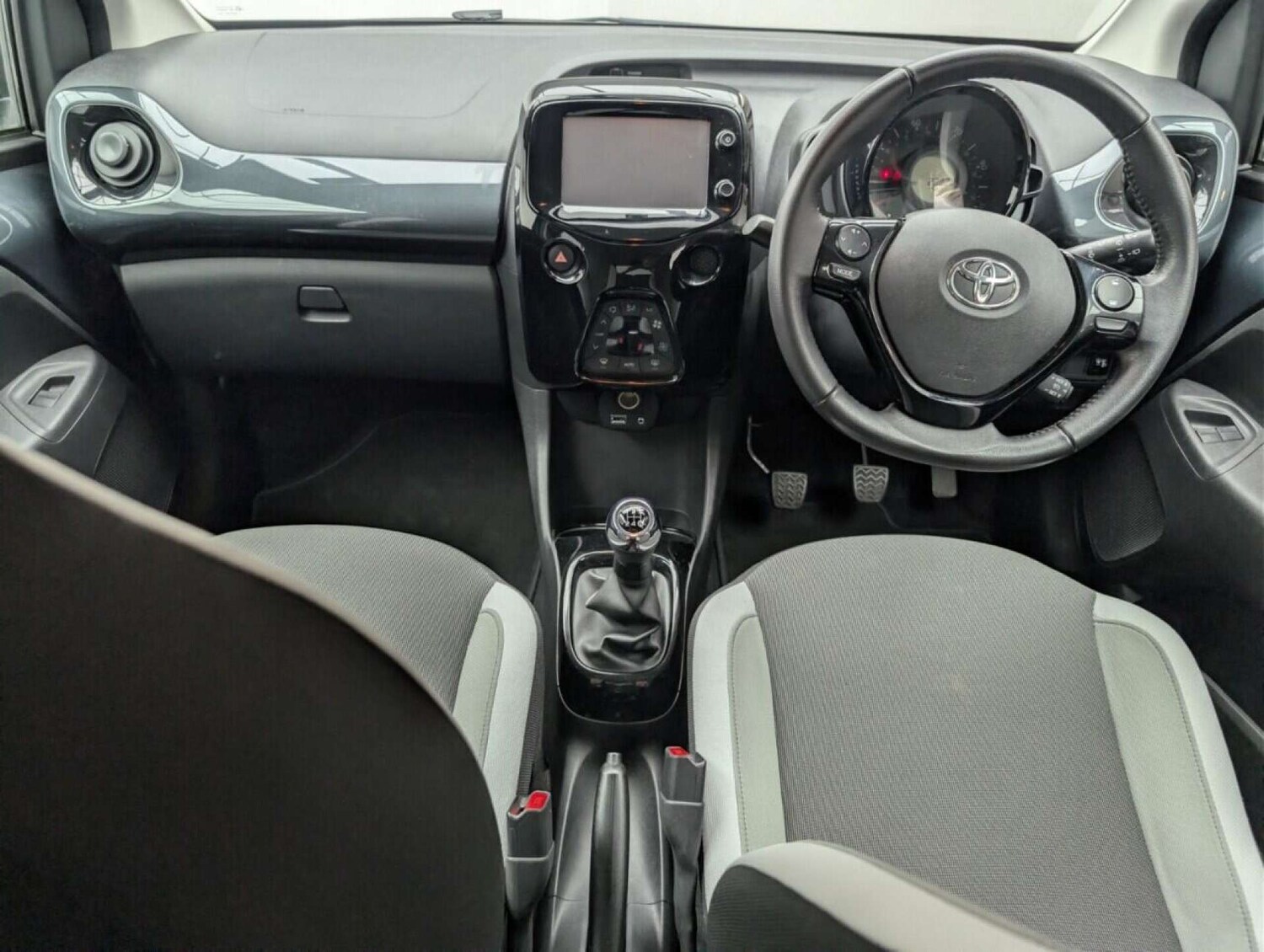 Used Toyota AYGO 2018 for sale - 77714482: Photo 21