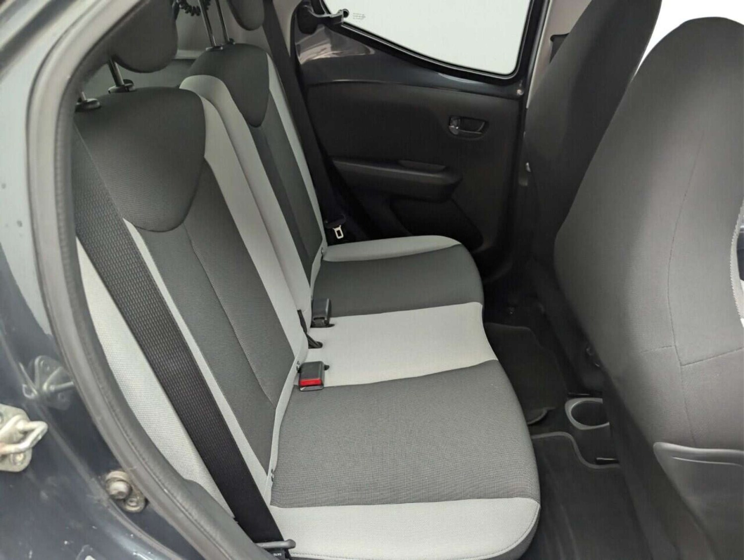 Used Toyota AYGO 2018 for sale - 77714482: Photo 22