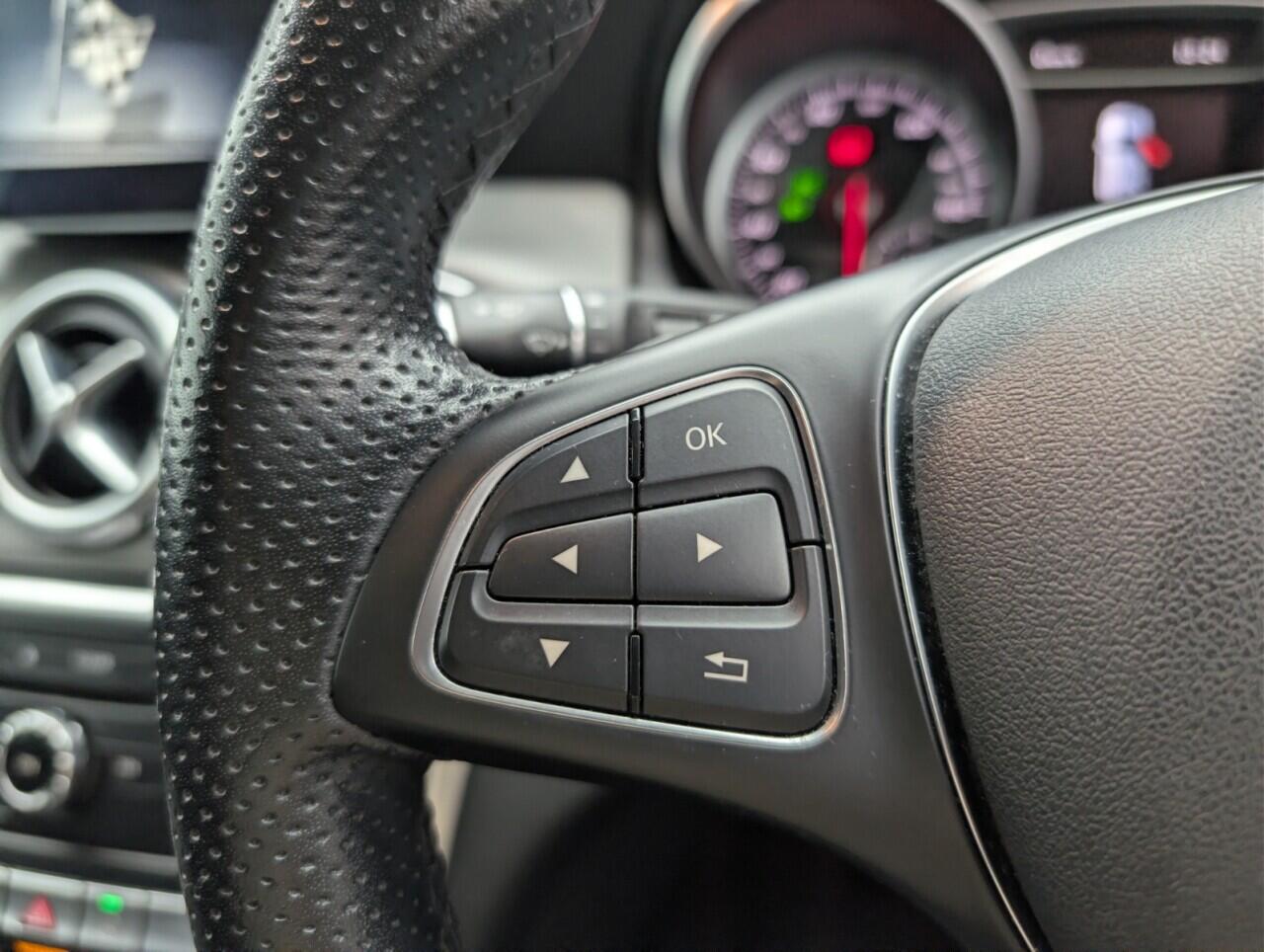 Used Mercedes-Benz GLA 2019 for sale - 77143802: Photo 19