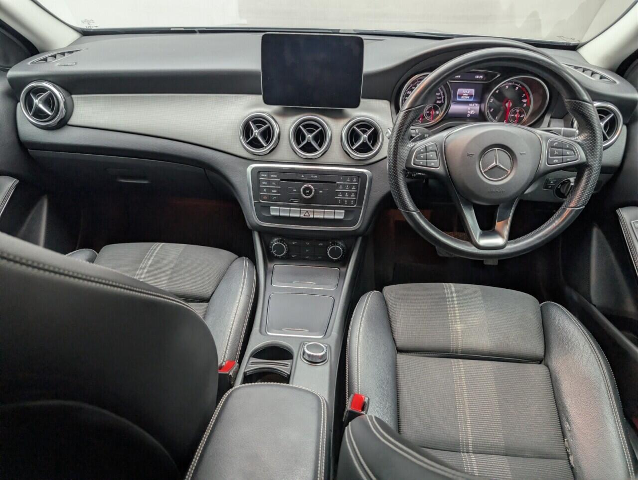 Used Mercedes-Benz GLA 2019 for sale - 77143802: Photo 24