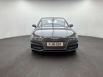 Used Audi A4 2018 for sale - 79276838: Photo