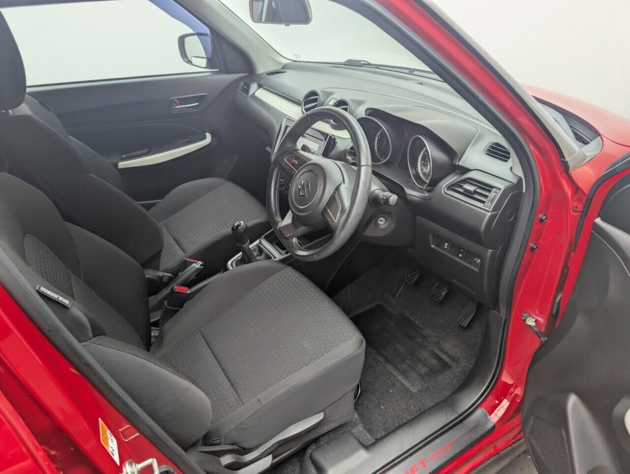 Used Suzuki Swift 2019 for sale - 76423994: Photo 11