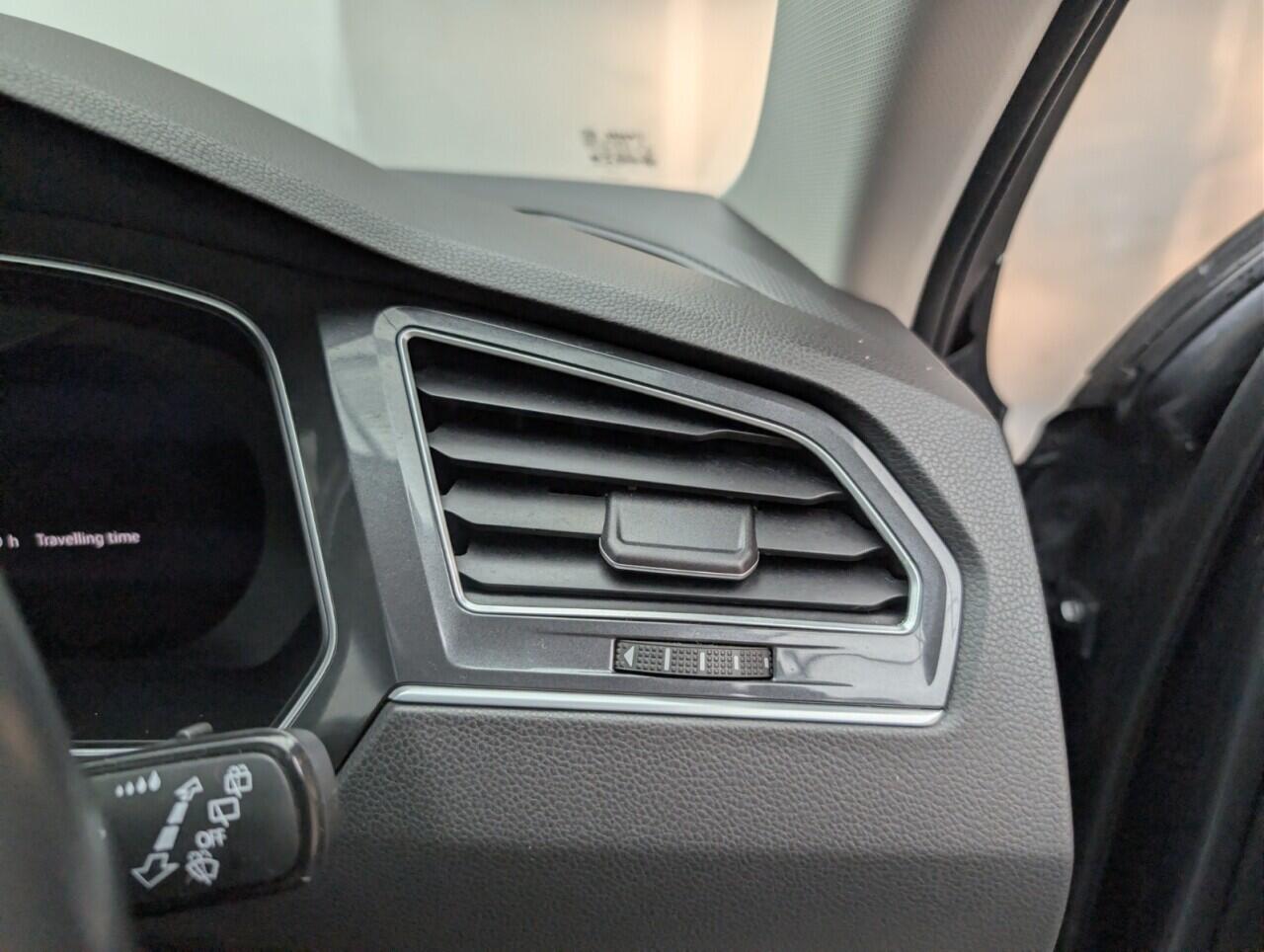 Used Volkswagen Tiguan 2018 for sale - 77109048: Photo 21