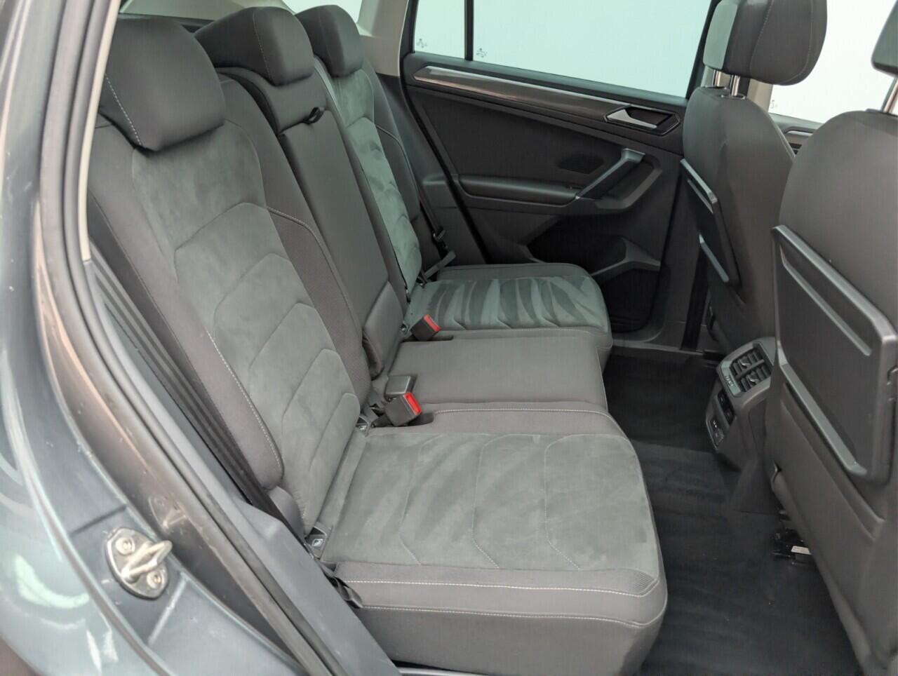 Used Volkswagen Tiguan 2018 for sale - 77109048: Photo 26