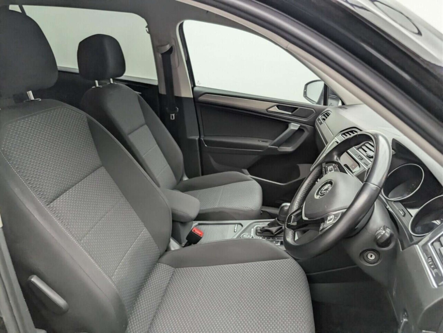 Used Volkswagen Tiguan Allspace 2021 for sale - 77714235: Photo 12