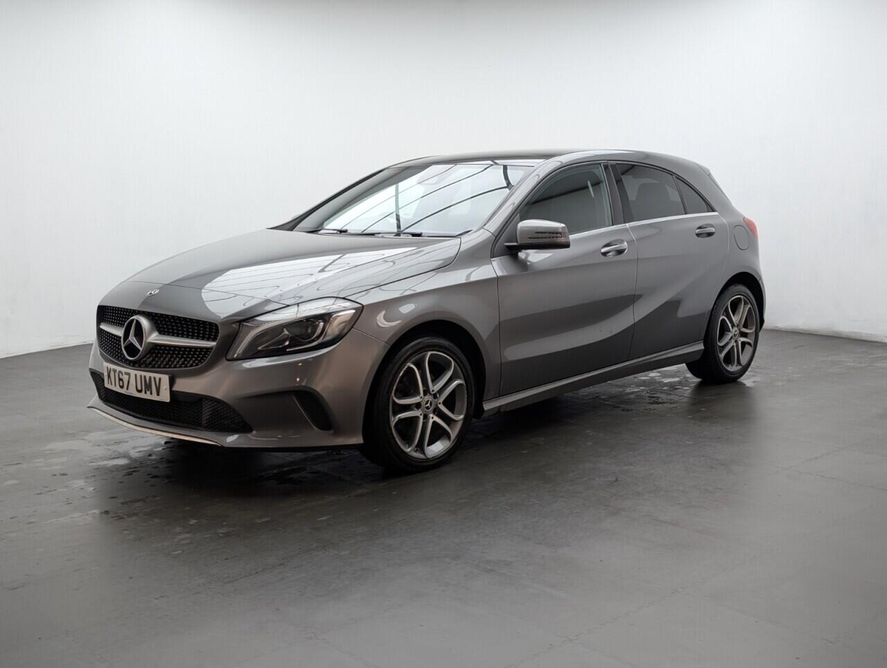 Used Mercedes-Benz A-Class 2018 for sale - 76425560: Photo 4