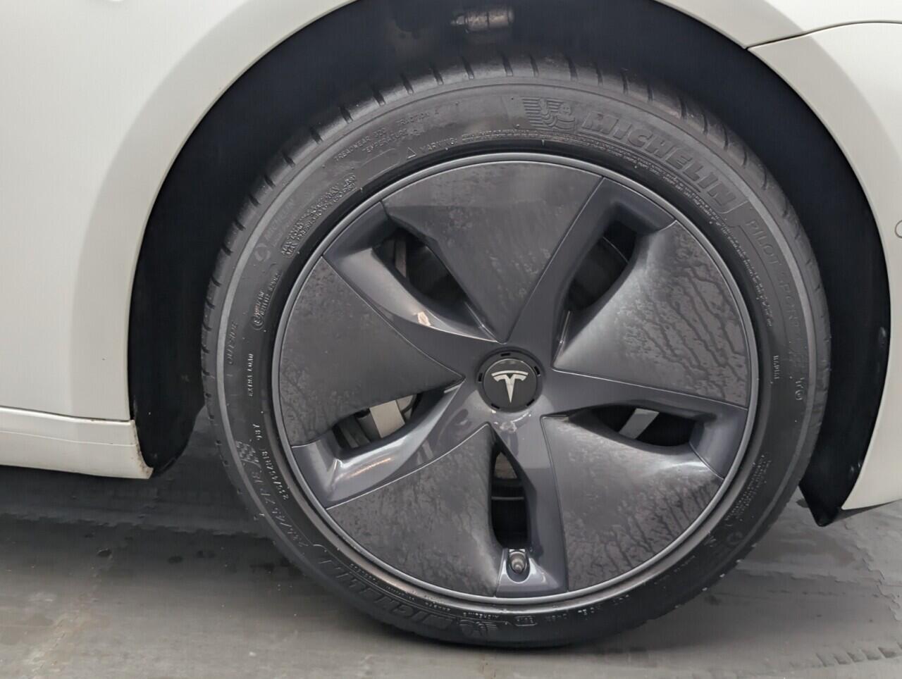 Used Tesla Model 3 2020 for sale - 77229954: Photo 10