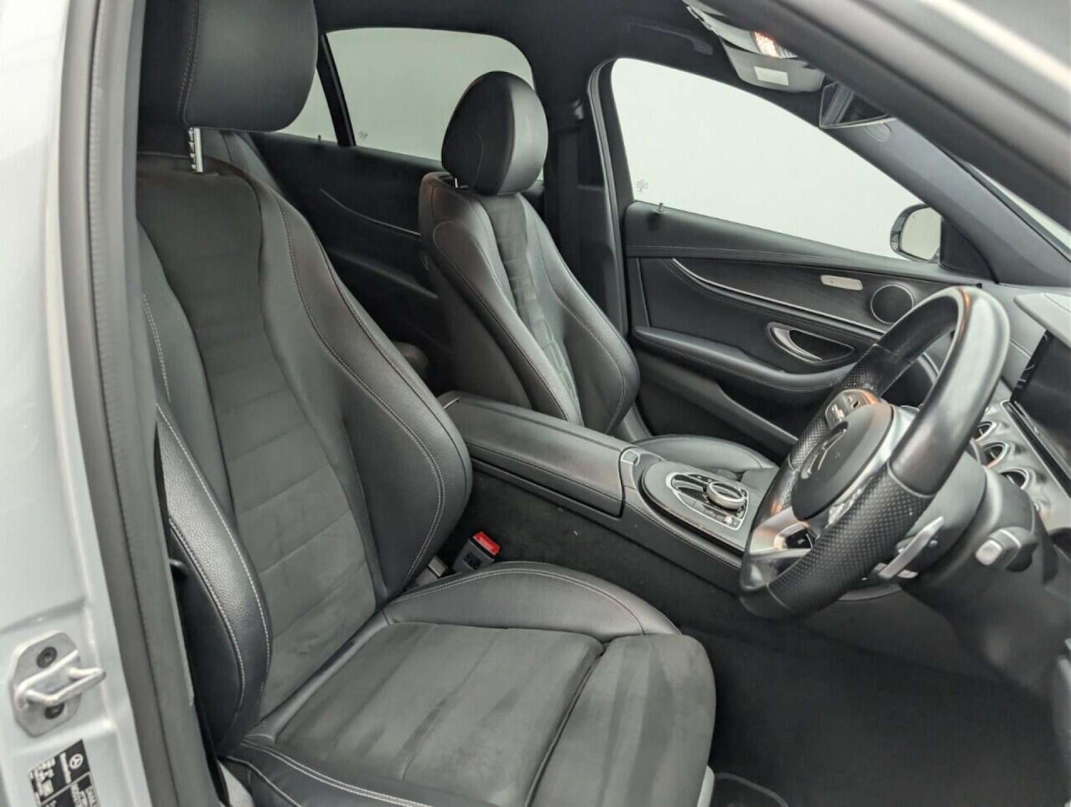 Used Mercedes-Benz E Class 2018 for sale - 78044960: Photo 14