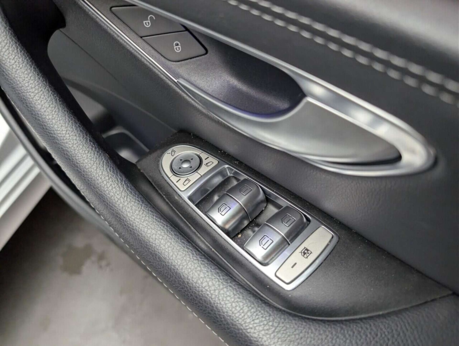 Used Mercedes-Benz E Class 2018 for sale - 78044960: Photo 24