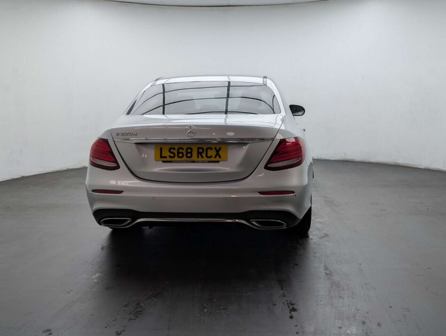 Used Mercedes-Benz E Class 2018 for sale - 78044960: Photo 8