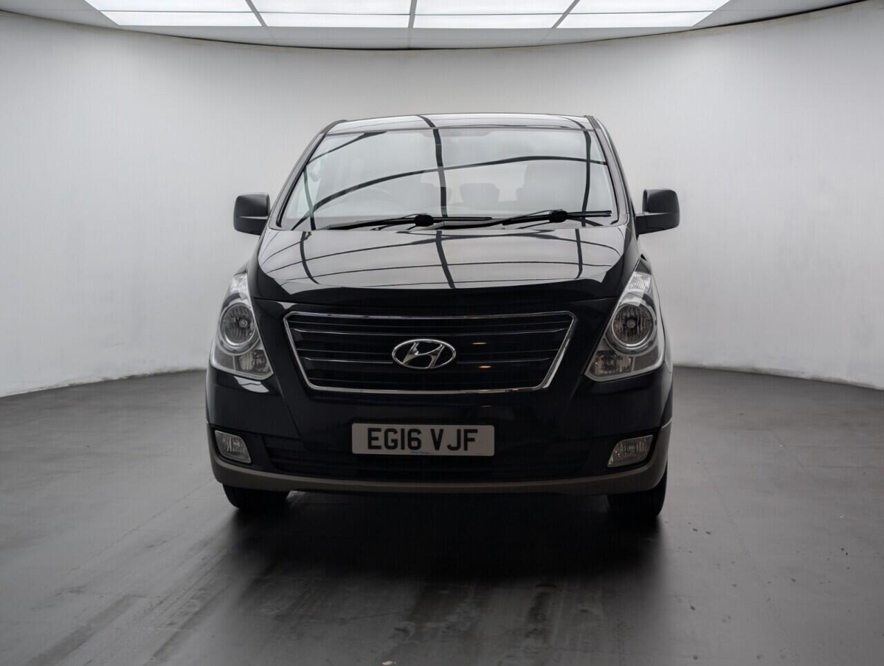 Used Hyundai i800 2016 for sale - 77633197: Photo 3