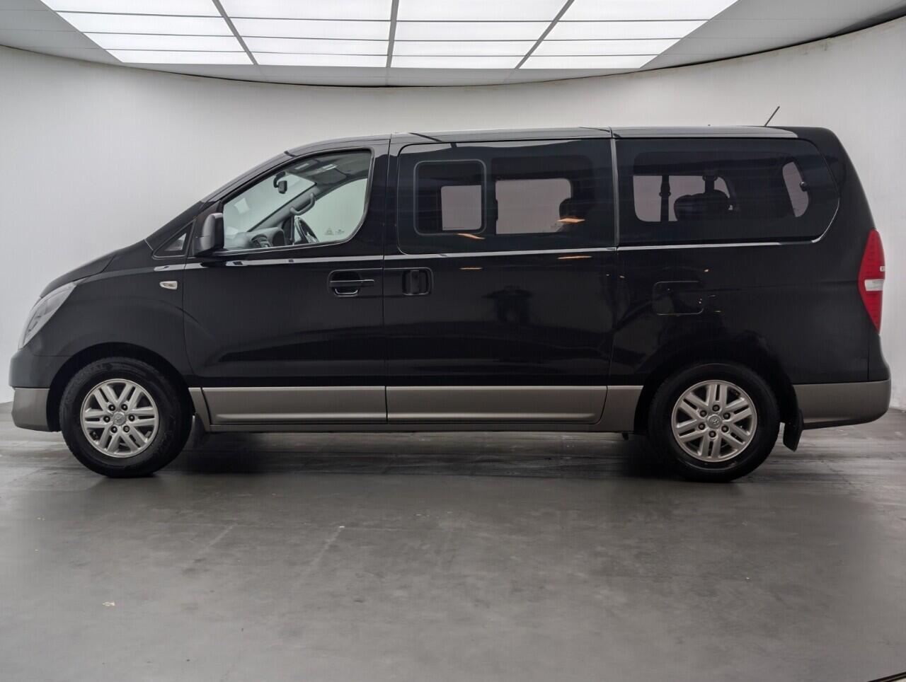 Used Hyundai i800 2016 for sale - 77633197: Photo 5