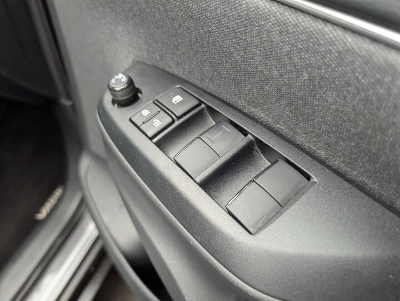 Used Toyota Yaris Cross 2022 for sale - 77081406: Photo 33