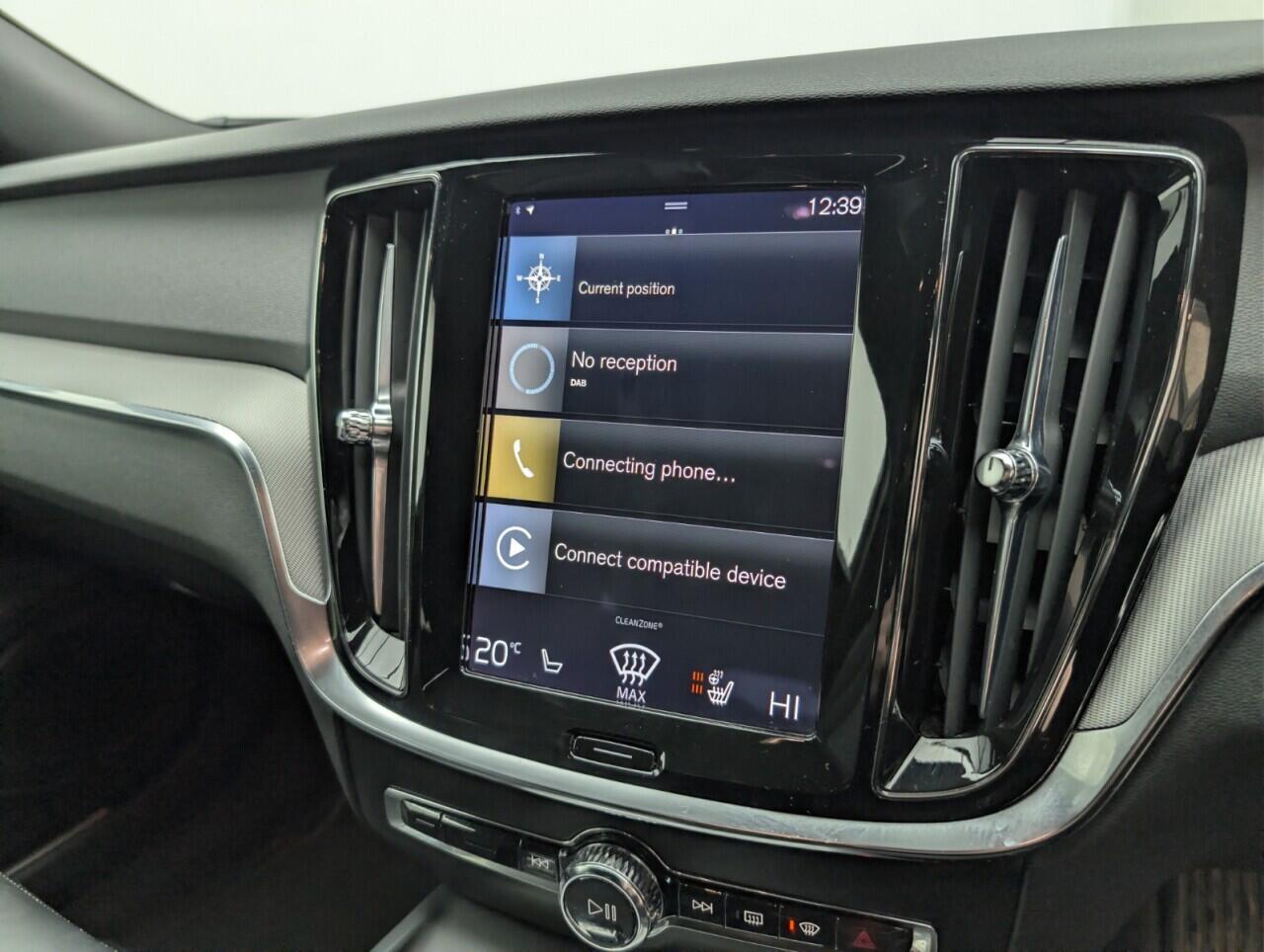 Used Volvo V60 2021 for sale - 76992193: Photo 13