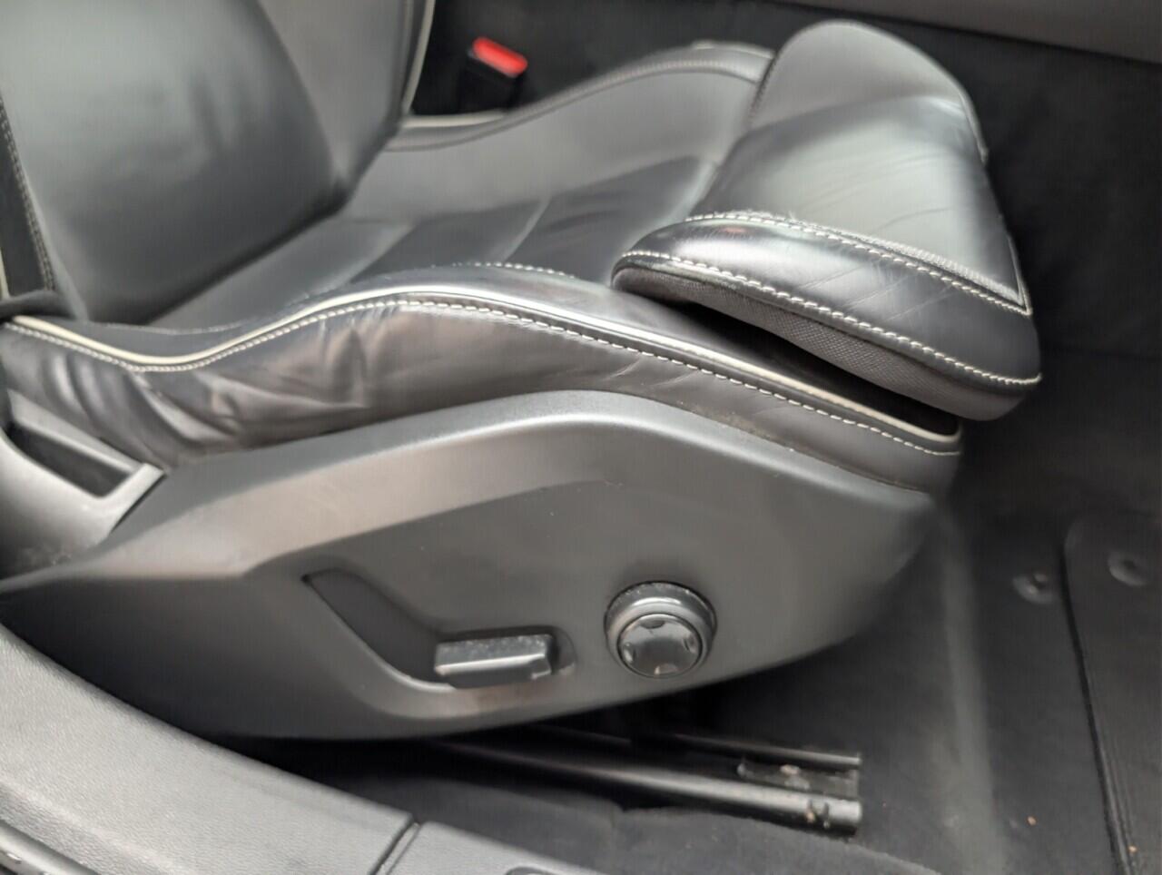 Used Volvo V60 2021 for sale - 76992193: Photo 24