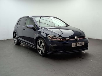 Used Volkswagen Golf 2017 for sale - 79549637: Photo
