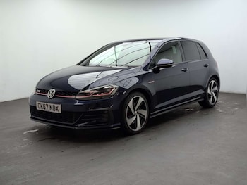 Used Volkswagen Golf 2017 for sale - 79549637: Photo